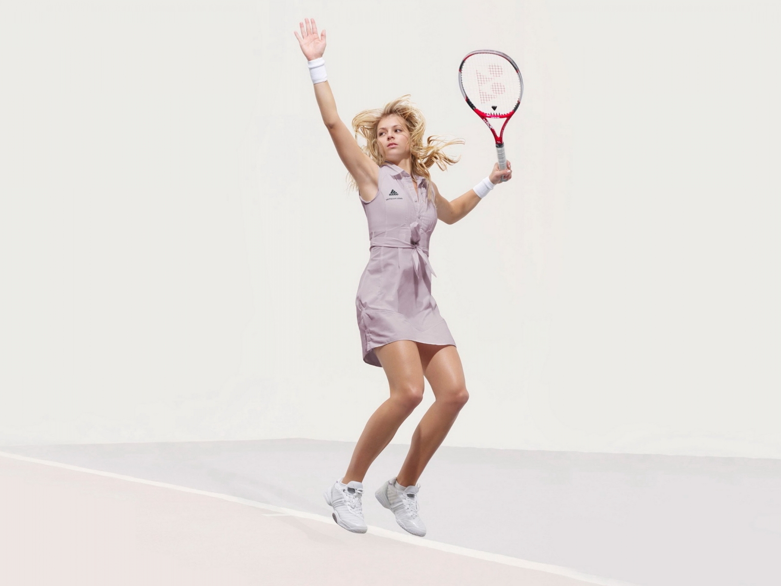 Спорт Теннис кириленко, ракетка, рука, блондинка обои рабочий стол